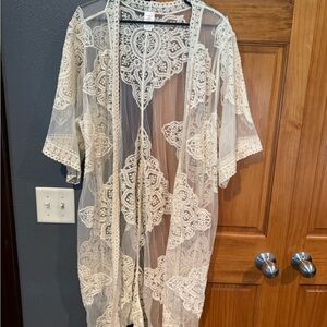 Elegant Lace Kimono Cardigan
